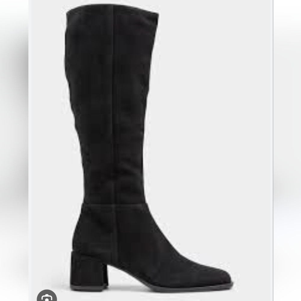L'INTERVALLE Knee High Suede Boots Size 38
